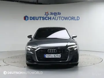 2022 Audi A8 с пробегом 65 303 км