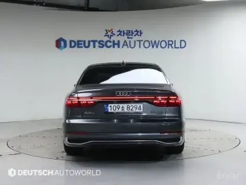 2022 Audi A8 с пробегом 65 303 км