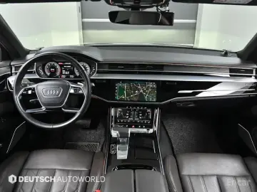 2022 Audi A8 с пробегом 65 303 км