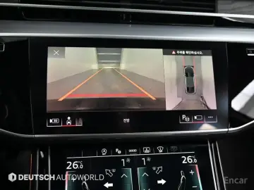 2022 Audi A8 с пробегом 65 303 км