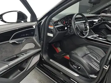 2021 Audi A8 с пробегом 71 232 км