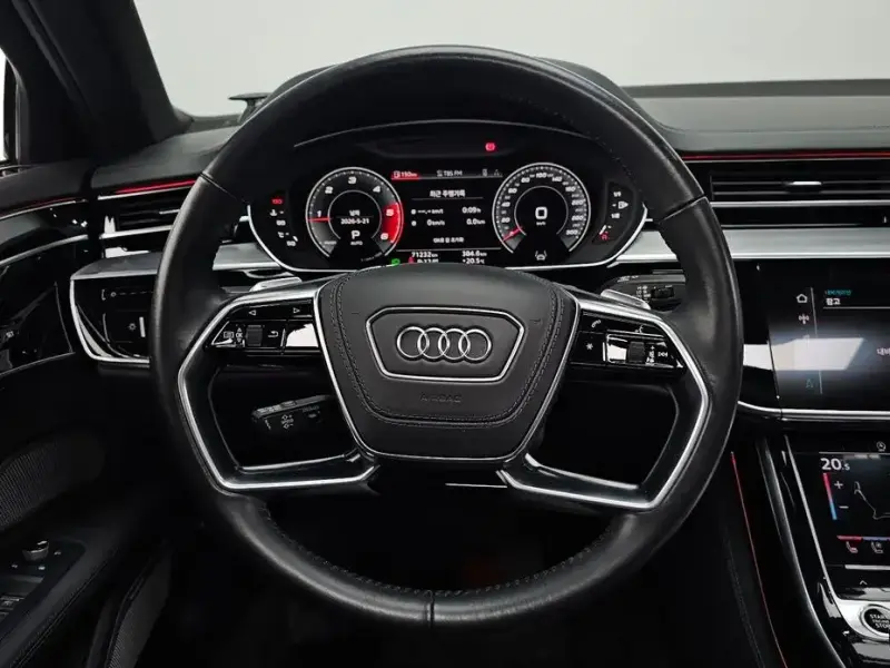 2021 Audi A8 с пробегом 71 232 км