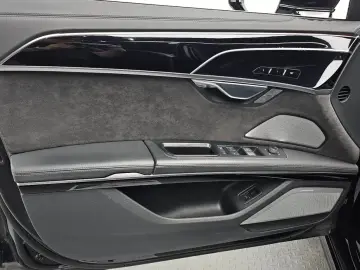 2021 Audi A8 с пробегом 71 232 км