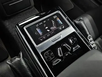 2021 Audi A8 с пробегом 71 232 км