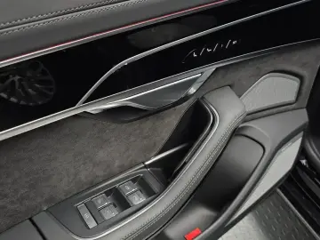 2021 Audi A8 с пробегом 71 232 км