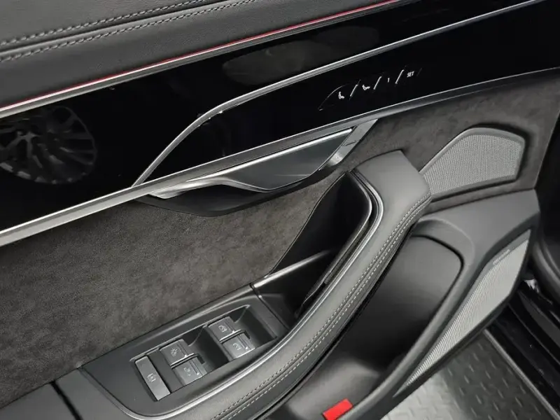 2021 Audi A8 с пробегом 71 232 км
