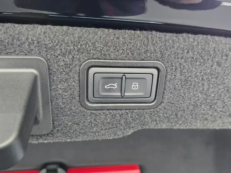 2021 Audi A8 с пробегом 51 469 км