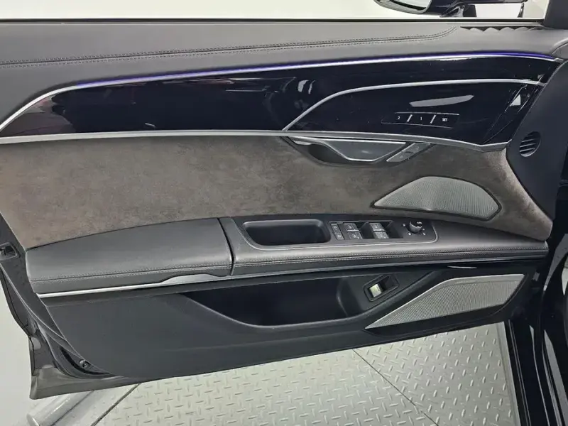 2021 Audi A8 с пробегом 51 469 км
