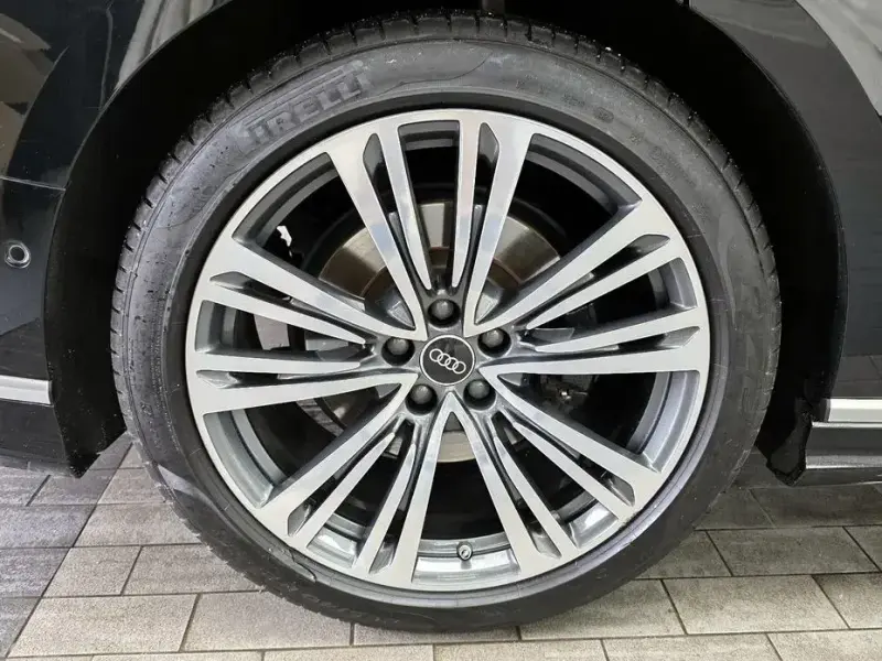 2021 Audi A8 с пробегом 98 640 км