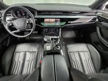 2021 Audi A8 с пробегом 98 640 км
