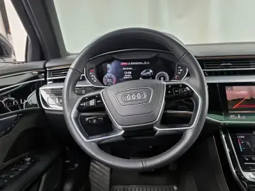 2021 Audi A8 с пробегом 98 640 км