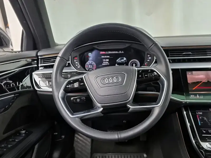 2021 Audi A8 с пробегом 98 640 км