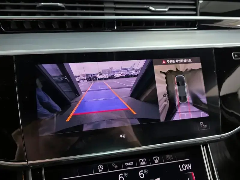 2021 Audi A8 с пробегом 98 640 км