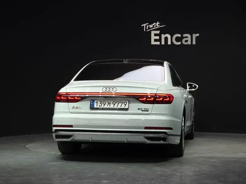 2021 Audi A8 с пробегом 110 292 км