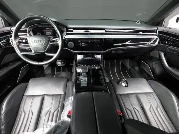 2021 Audi A8 с пробегом 110 292 км