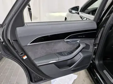 2021 Audi A8 с пробегом 98 640 км