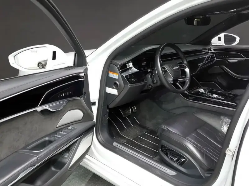 2021 Audi A8 с пробегом 110 292 км