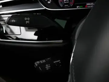 2021 Audi A8 с пробегом 98 640 км