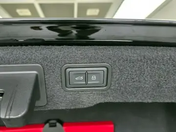 2021 Audi A8 с пробегом 98 640 км