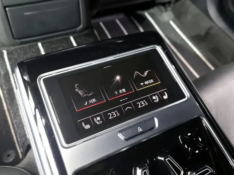 2021 Audi A8 с пробегом 110 292 км