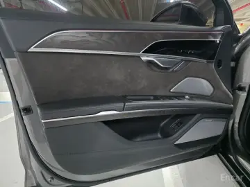 2021 Audi A8 с пробегом 54 000 км