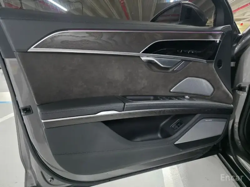 2021 Audi A8 с пробегом 54 000 км