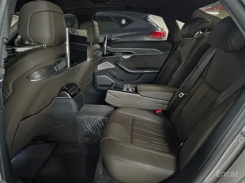 2021 Audi A8 с пробегом 54 000 км