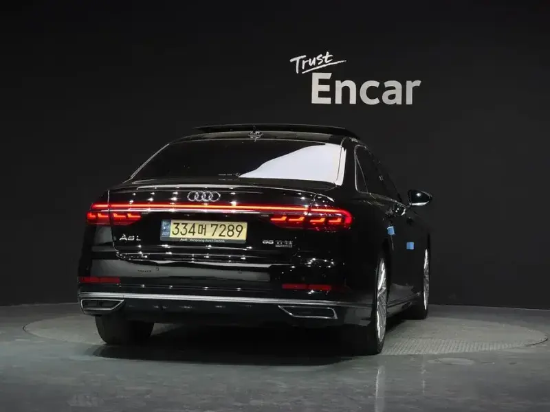 2021 Audi A8 с пробегом 92 522 км