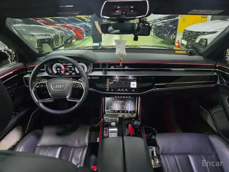 2021 Audi A8 с пробегом 70 000 км