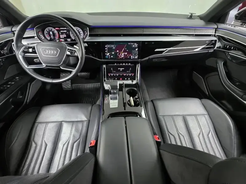 2023 Audi A8 с пробегом 80 921 км