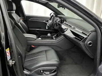 2023 Audi A8 с пробегом 80 921 км