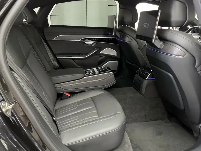 2023 Audi A8 с пробегом 80 921 км