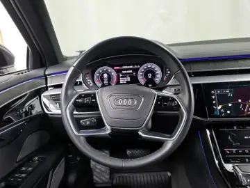 2023 Audi A8 с пробегом 80 921 км