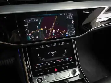 2023 Audi A8 с пробегом 80 921 км