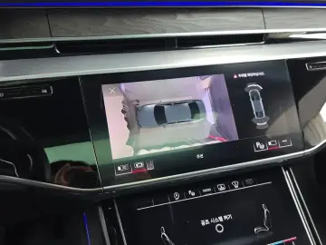 2023 Audi A8 с пробегом 80 921 км