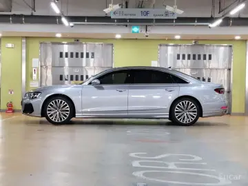 2023 Audi A8 с пробегом 4 100 км