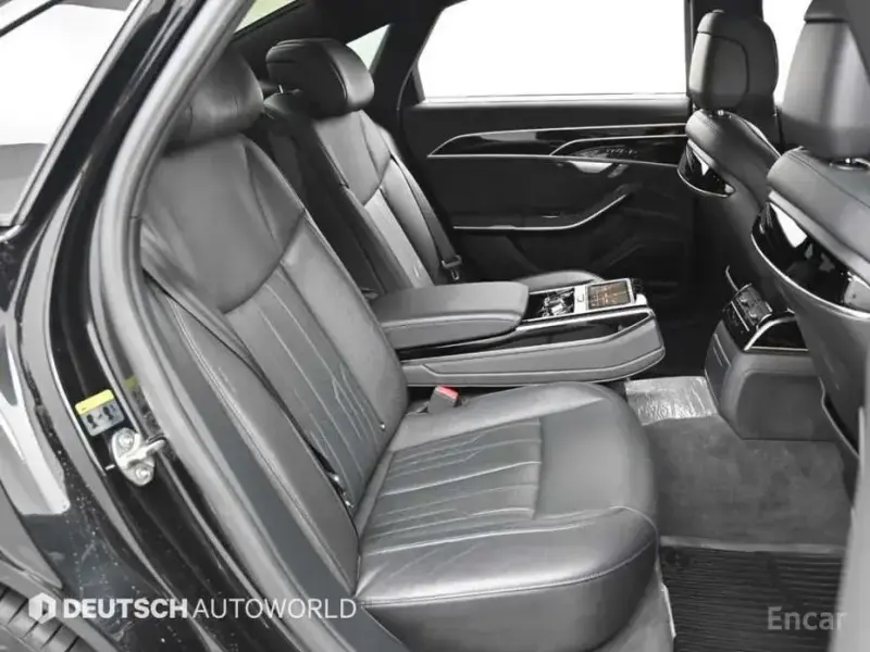 2021 Audi A8 с пробегом 98 700 км