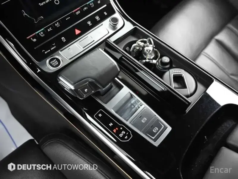 2021 Audi A8 с пробегом 98 700 км
