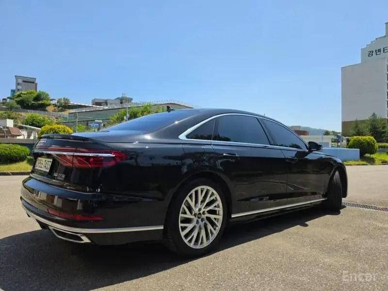 2021 Audi A8 с пробегом 90 717 км