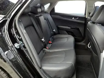 2022 Kia K5 с пробегом 45 908 км