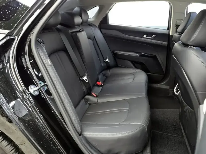 2022 Kia K5 с пробегом 45 908 км