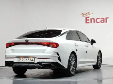 2021 Kia K5 с пробегом 47 960 км
