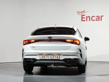 2021 Kia K5 с пробегом 47 960 км