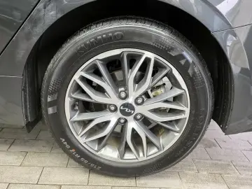 2022 Kia K5 с пробегом 51 044 км