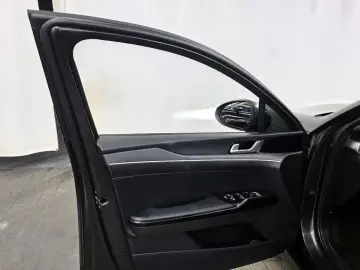 2022 Kia K5 с пробегом 51 044 км