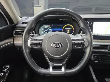 2021 Kia K5 с пробегом 43 931 км