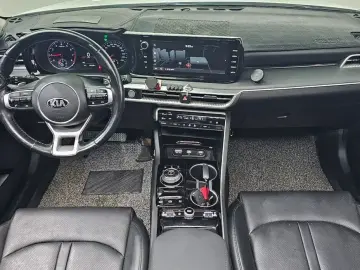 2021 Kia K5 с пробегом 59 758 км