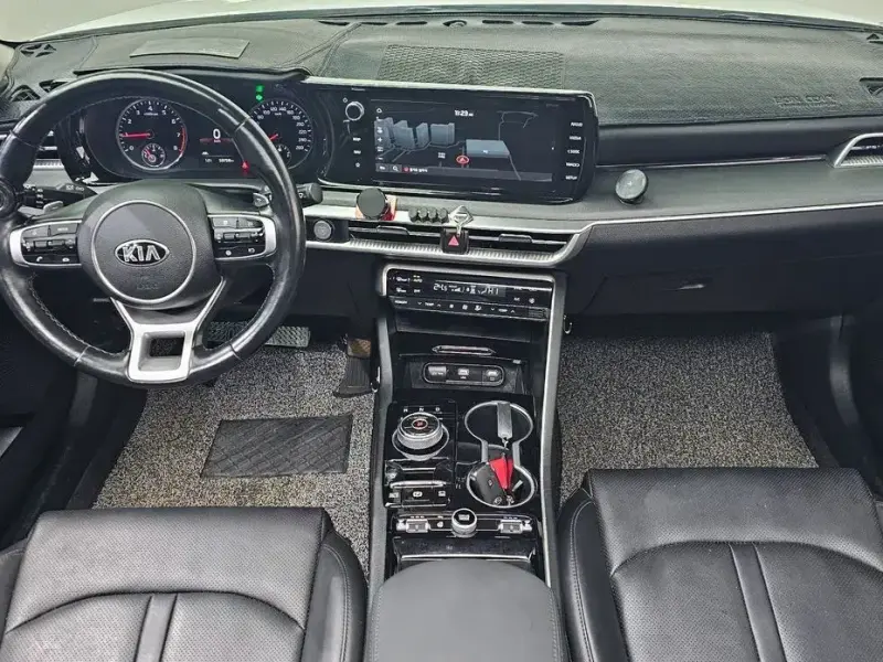 2021 Kia K5 с пробегом 59 758 км