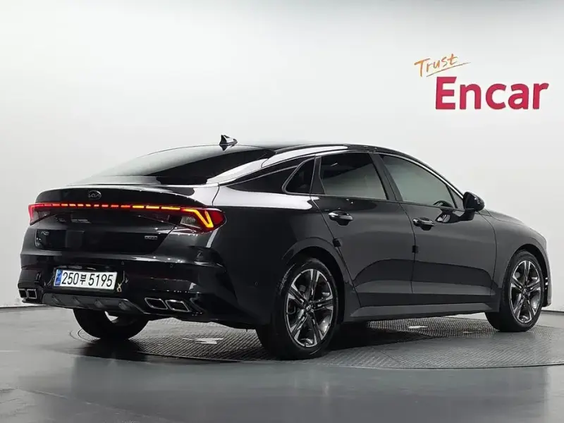 2021 Kia K5 с пробегом 50 124 км