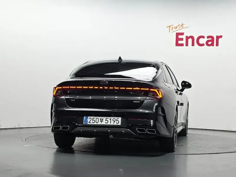 2021 Kia K5 с пробегом 50 124 км